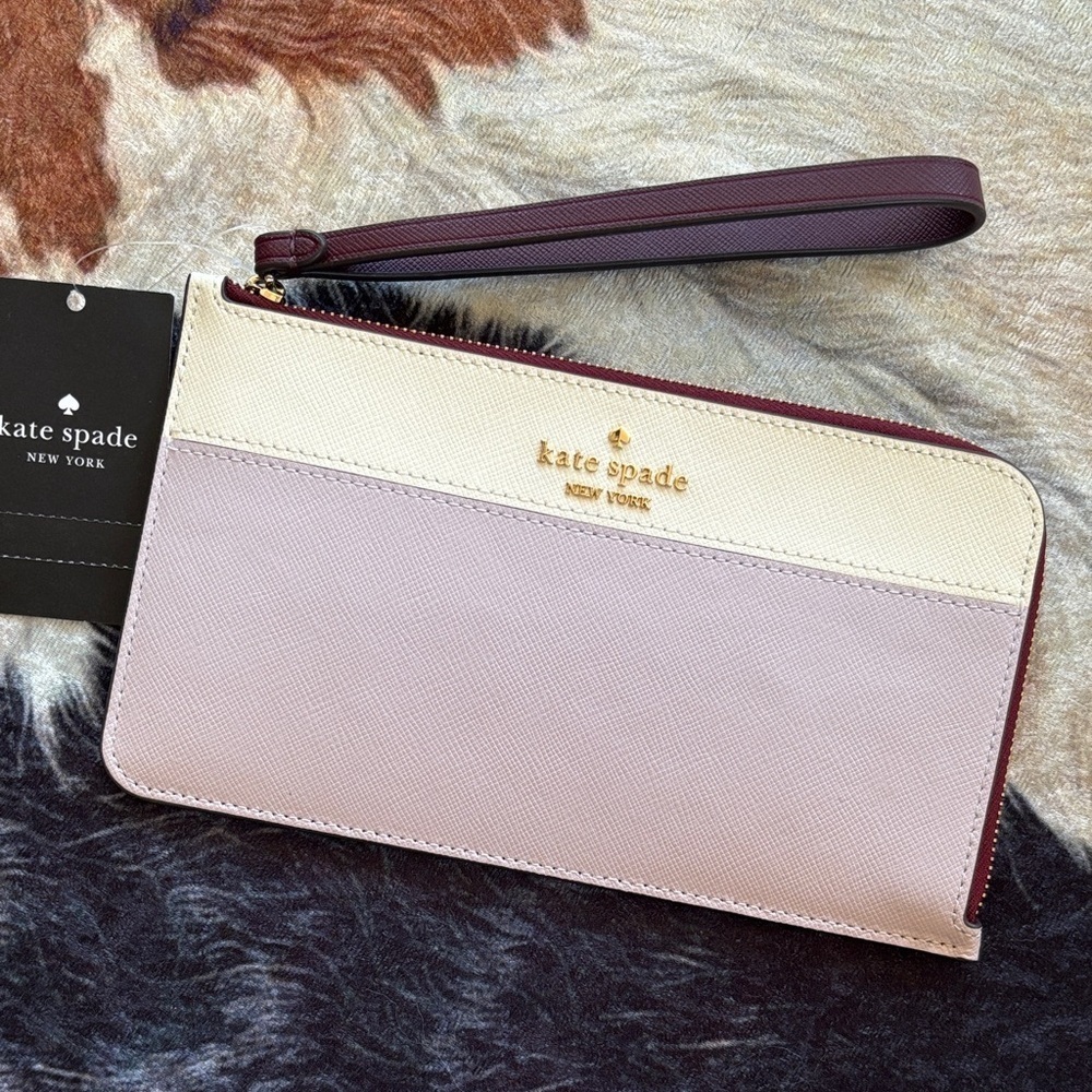 Brand New Kate Spade Colorblock Saffiano Leather L-Zip Medium Wristlet Lilac